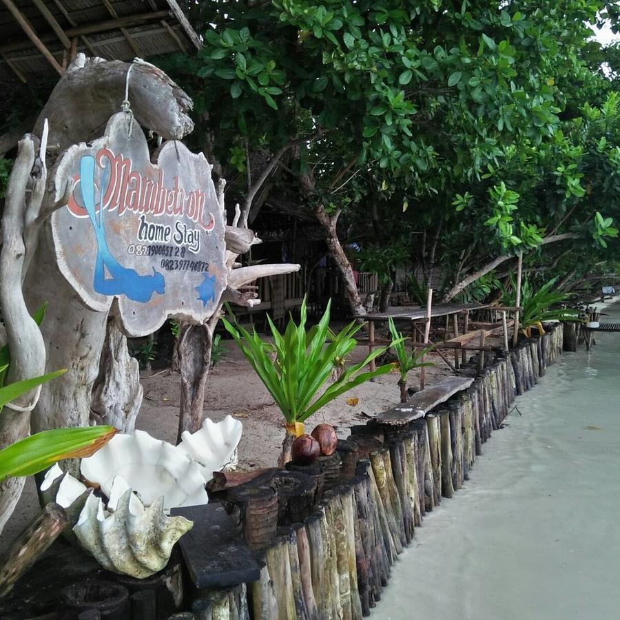 Mambetron Homestay Raja Ampat Pulau Mansuar Экстерьер фото